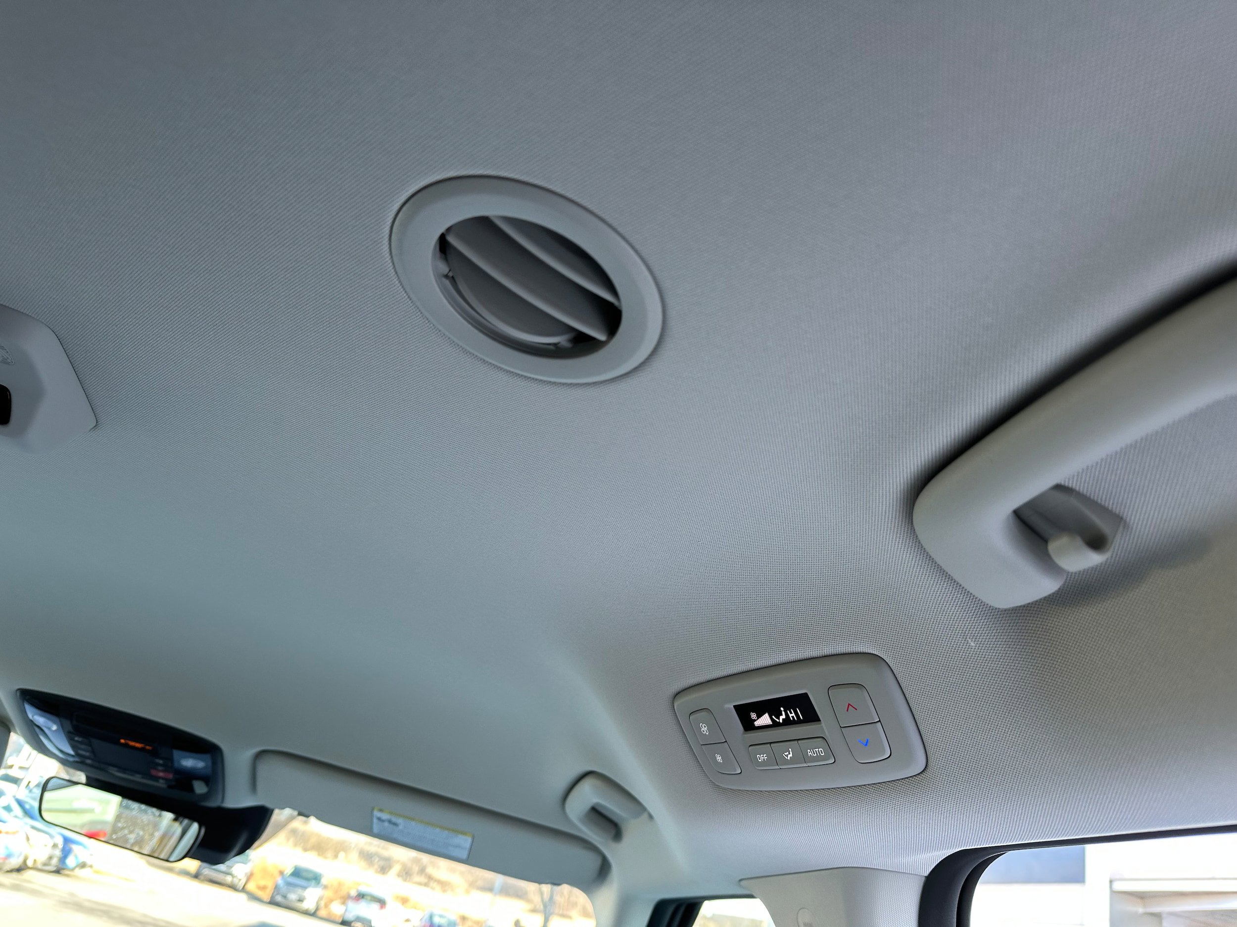 New 2026 Kia Carnival EX image 24