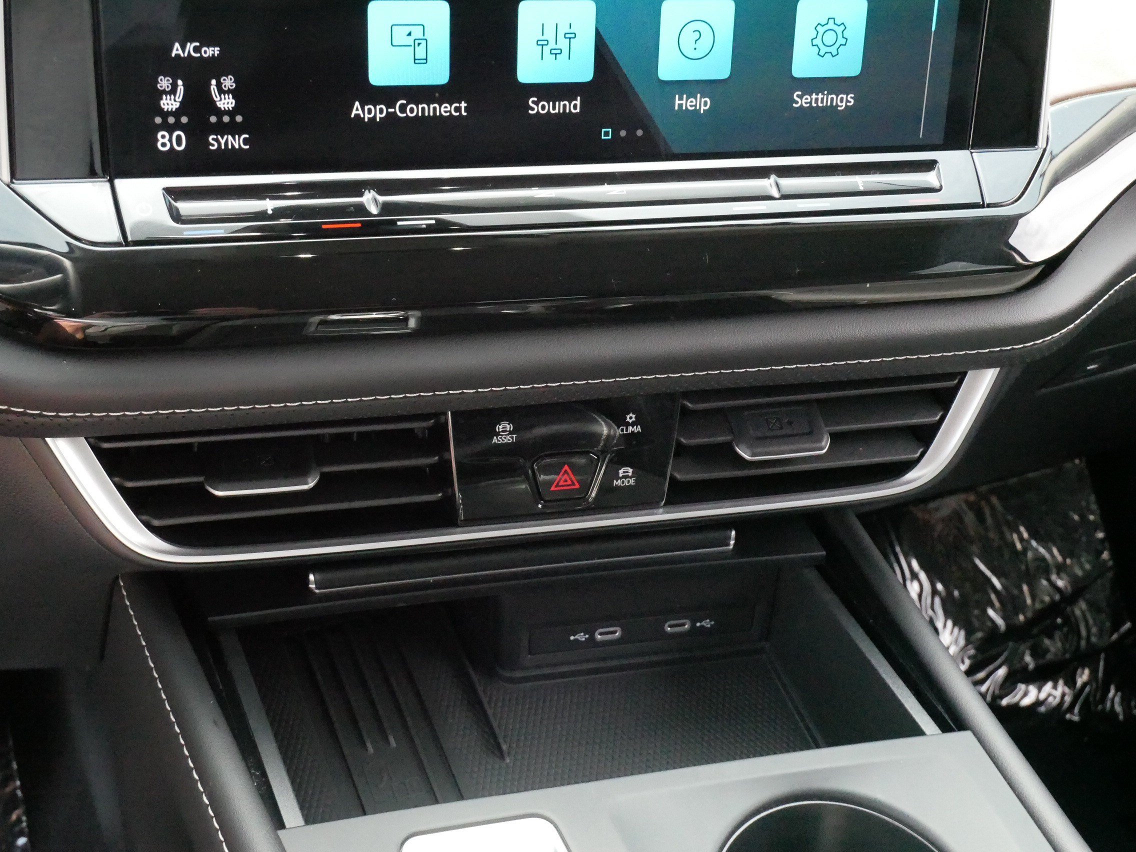 Certified 2026 Volkswagen Atlas SE AWD/4WD image 23