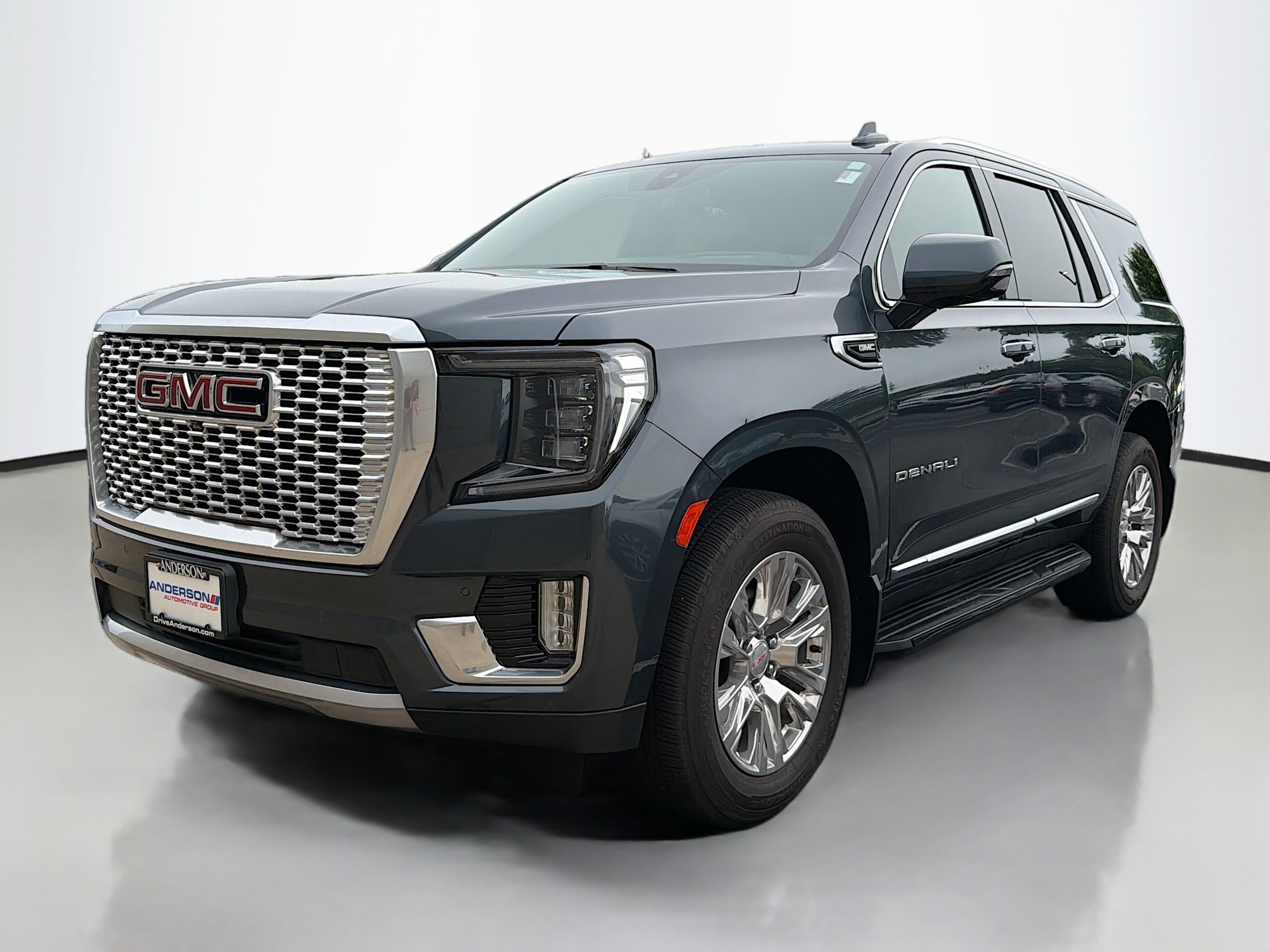 Used 2021 GMC Yukon Denali AWD/4WD image 13