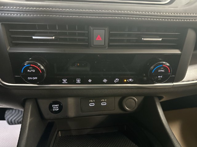 Used 2026 Nissan Rogue SV AWD/4WD image 41