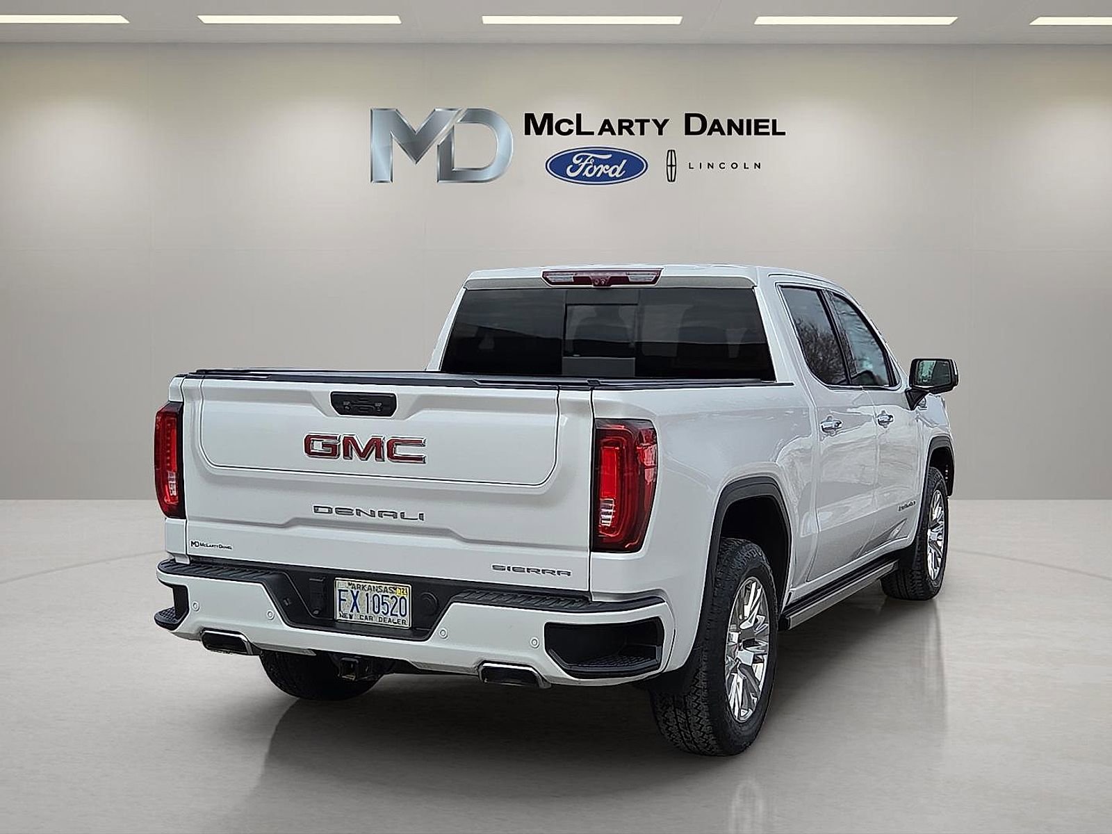 Used 2023 GMC Sierra 1500 Denali w/ Technology Package image 5