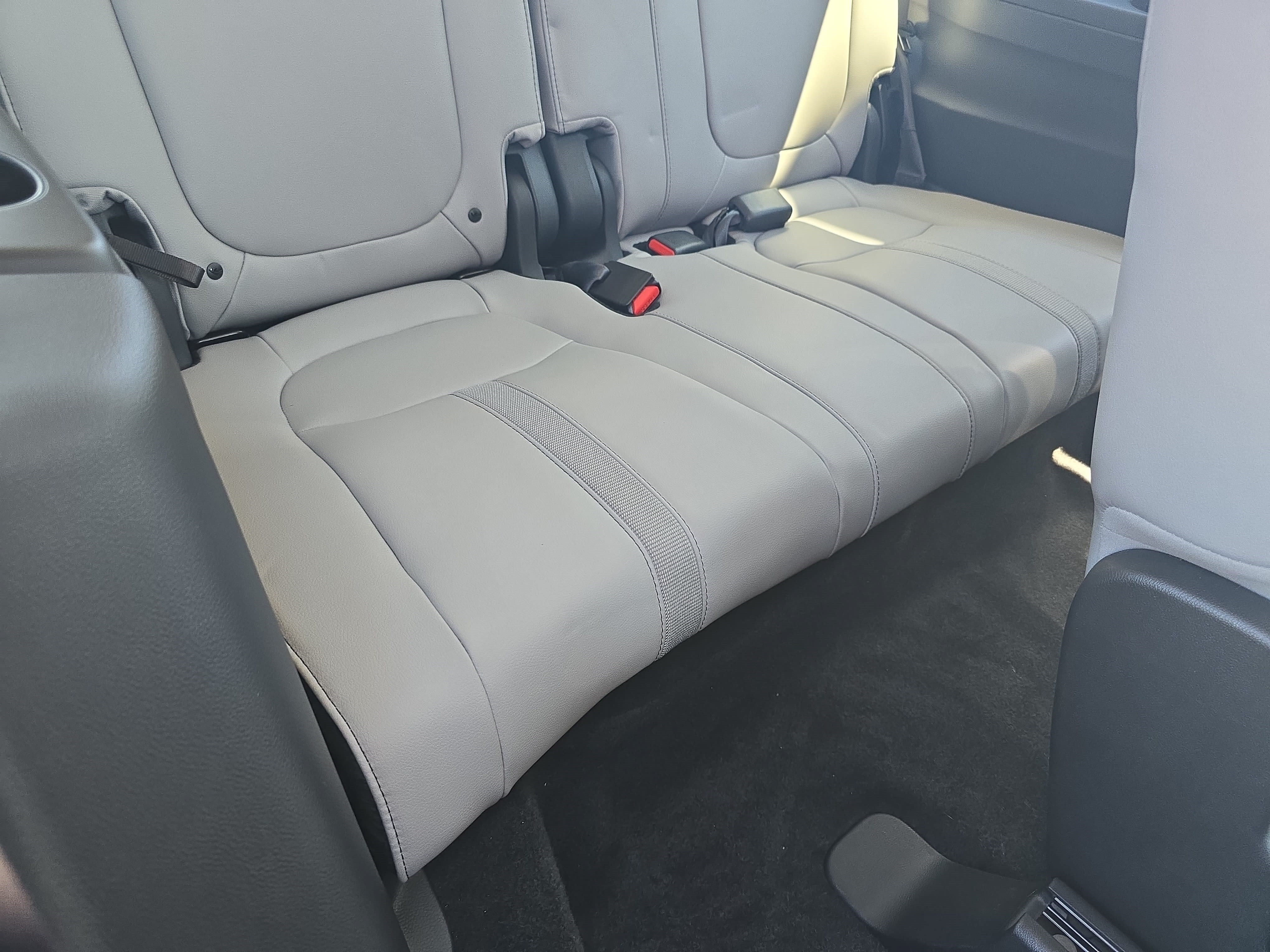 Certified 2025 Honda Pilot EX-L image 12