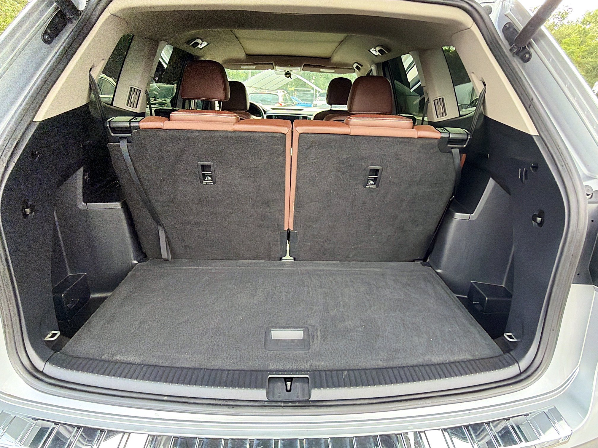 Used 2021 Volkswagen Atlas SE w/ Panoramic Sunroof Package FWD image 11