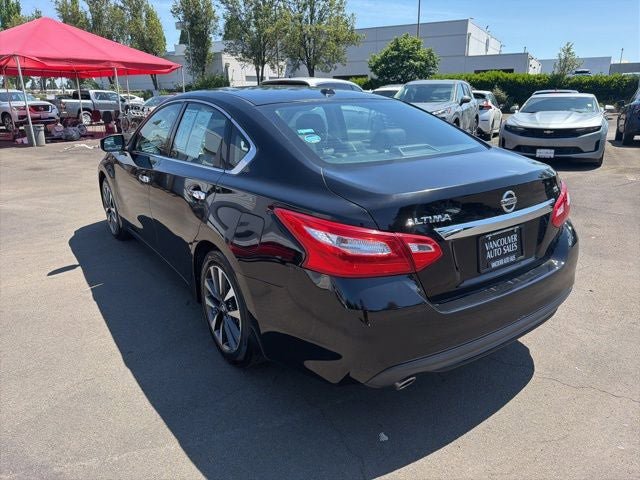 Used 2016 Nissan Altima 2.5 SL FWD image 5