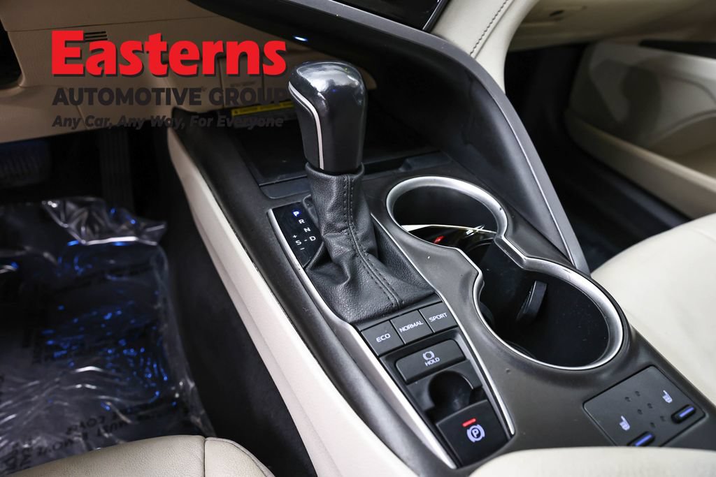 Used 2021 Toyota Camry XLE AWD/4WD image 12