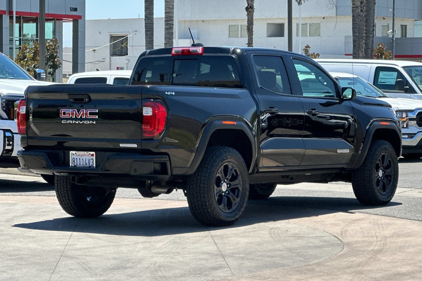 Certified 2023 GMC Canyon Elevation w/ Convenience Package AWD/4WD image 4