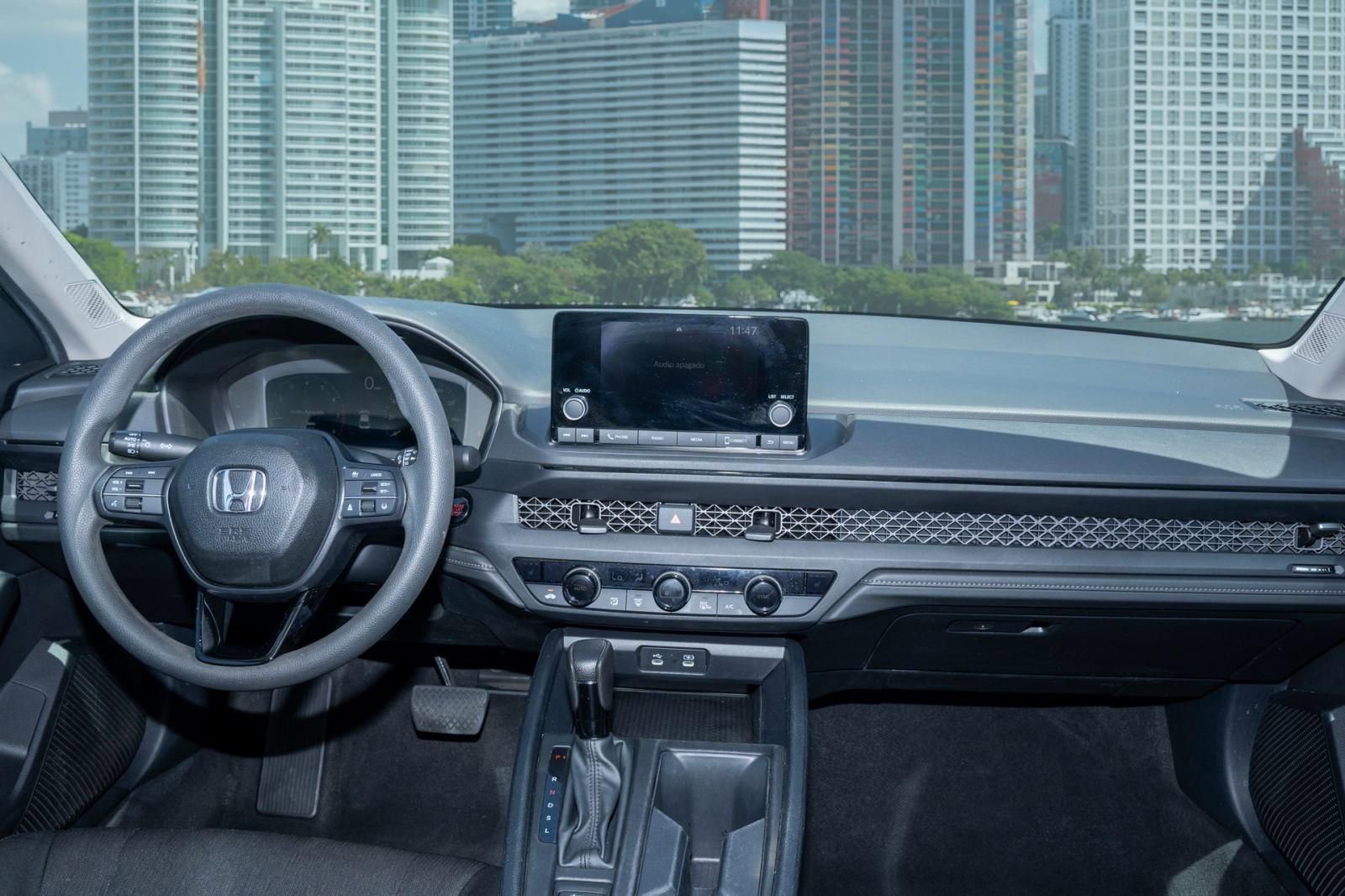 Certified 2025 Honda Accord SE image 22