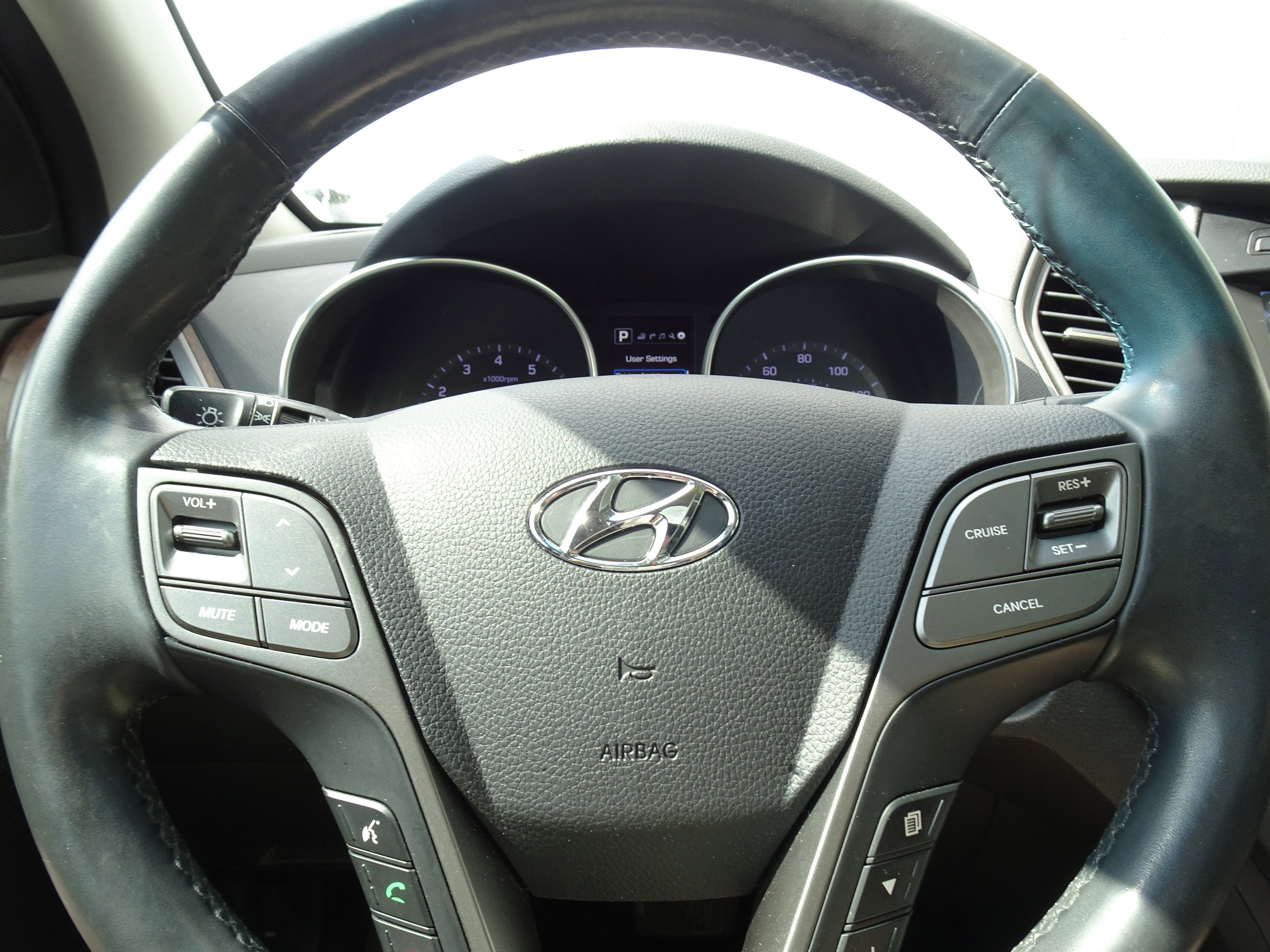 Used 2018 Hyundai Santa Fe Sport FWD image 19