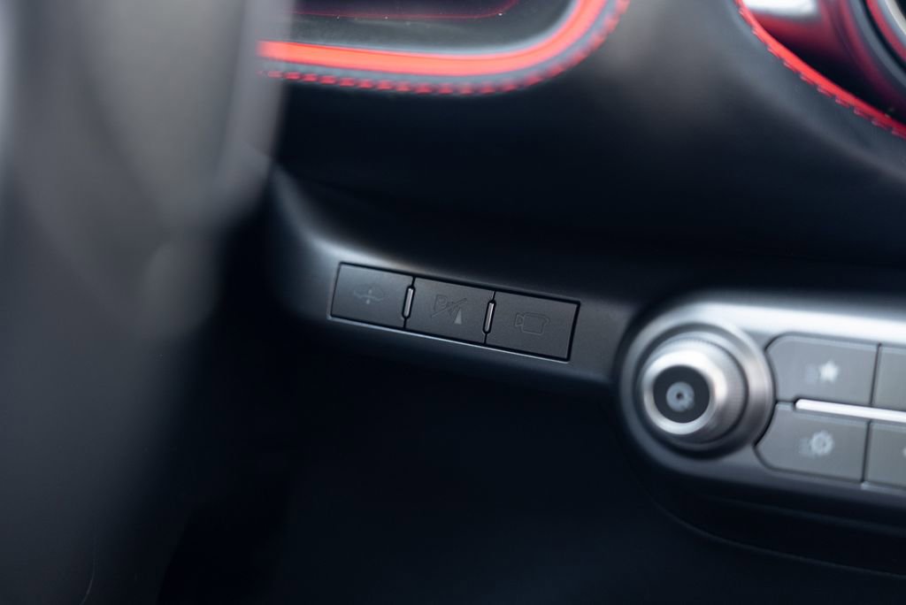 Used 2018 Ferrari 812 Superfast RWD image 47