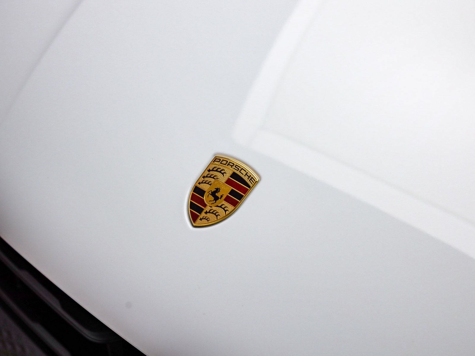 Certified 2026 Porsche Macan AWD/4WD image 12
