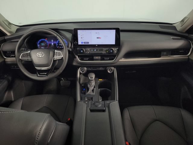 Used 2024 Toyota Grand Highlander FWD image 27
