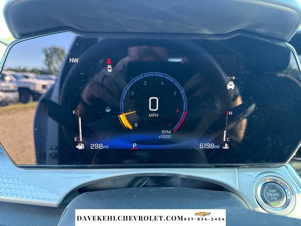 Used 2025 Chevrolet Trax LT FWD image 34