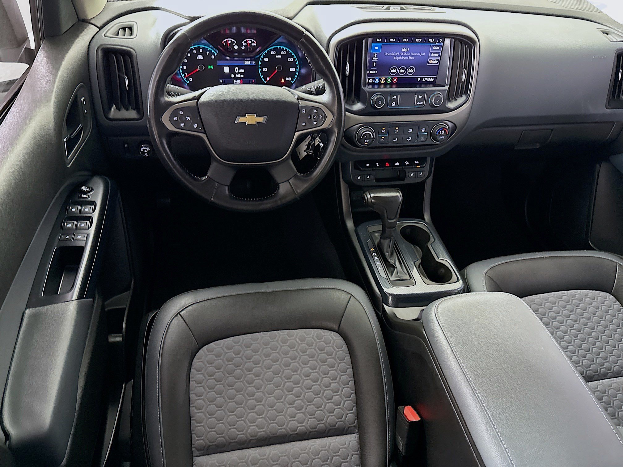 Used 2019 Chevrolet Colorado Z71 RWD image 17