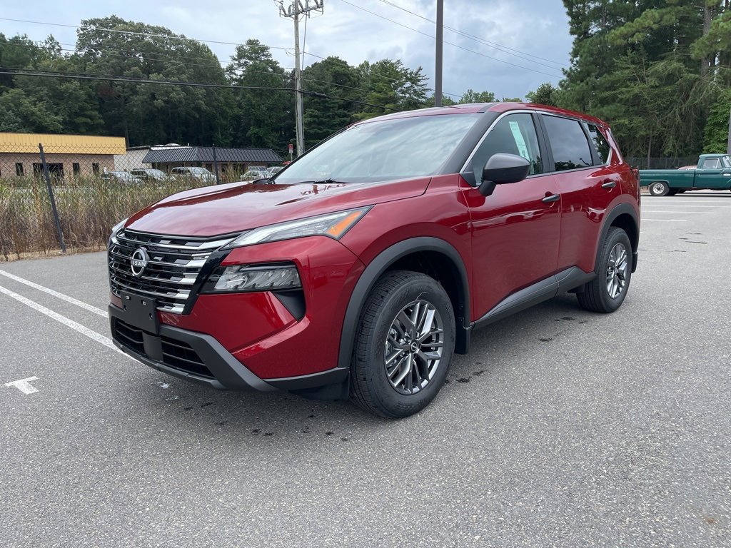 New 2026 Nissan Rogue S image 2