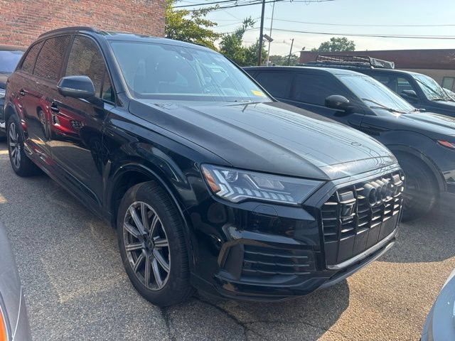 Certified 2023 Audi Q7 2.0T Premium Plus w/ Premium Plus Package AWD/4WD image 11