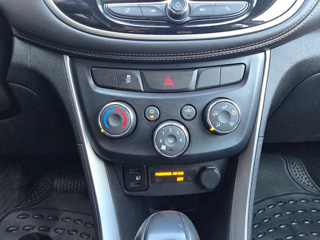 Used 2020 Chevrolet Trax LS FWD image 19