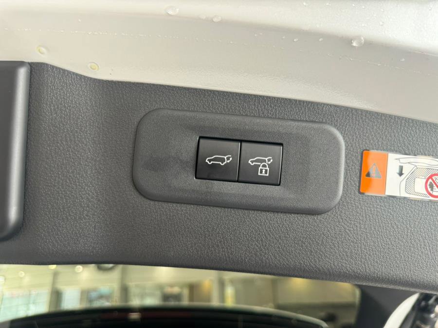 Used 2024 Lexus NX 350 AWD image 9