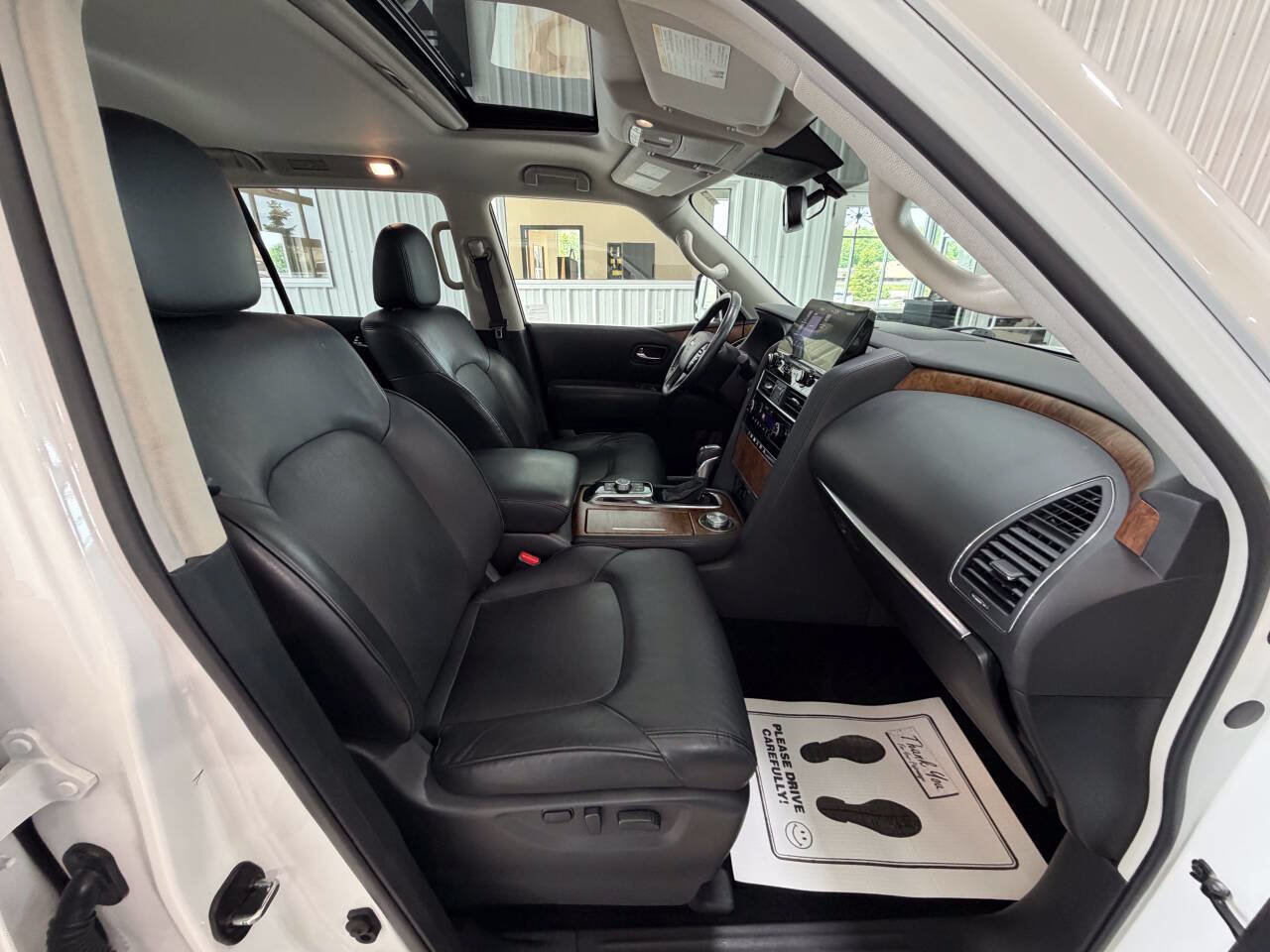 Used 2024 Nissan Armada SL w/ Captain's Chairs Package AWD/4WD image 48