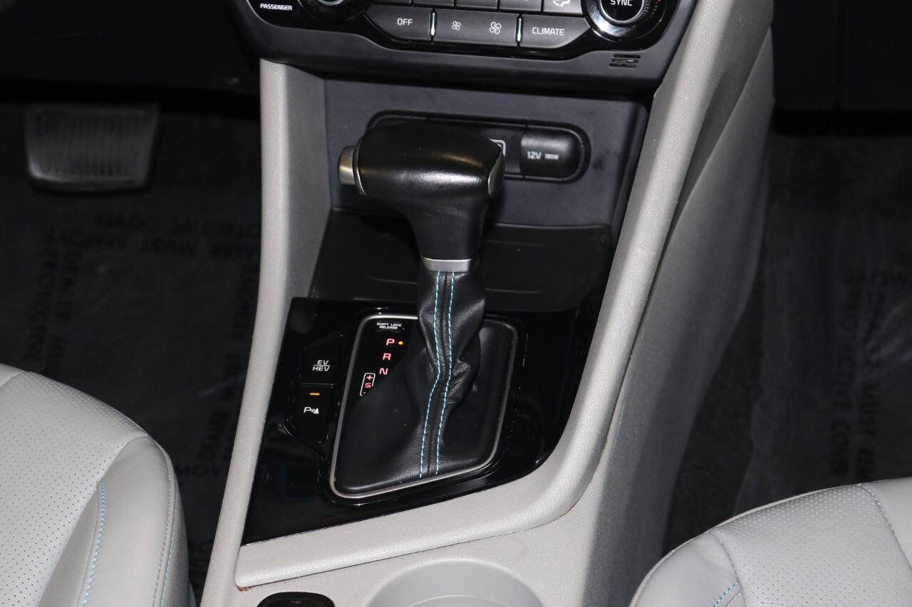 Used 2018 Kia Niro EX Premium image 47