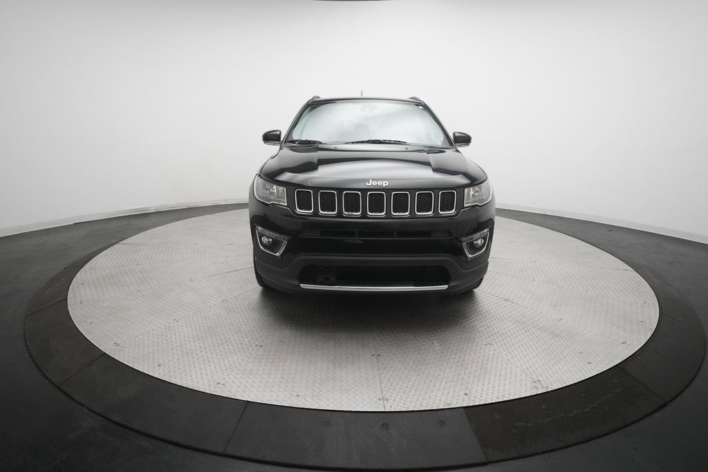 Used 2021 Jeep Compass Limited w/ Sun and Sound Group AWD/4WD image 11
