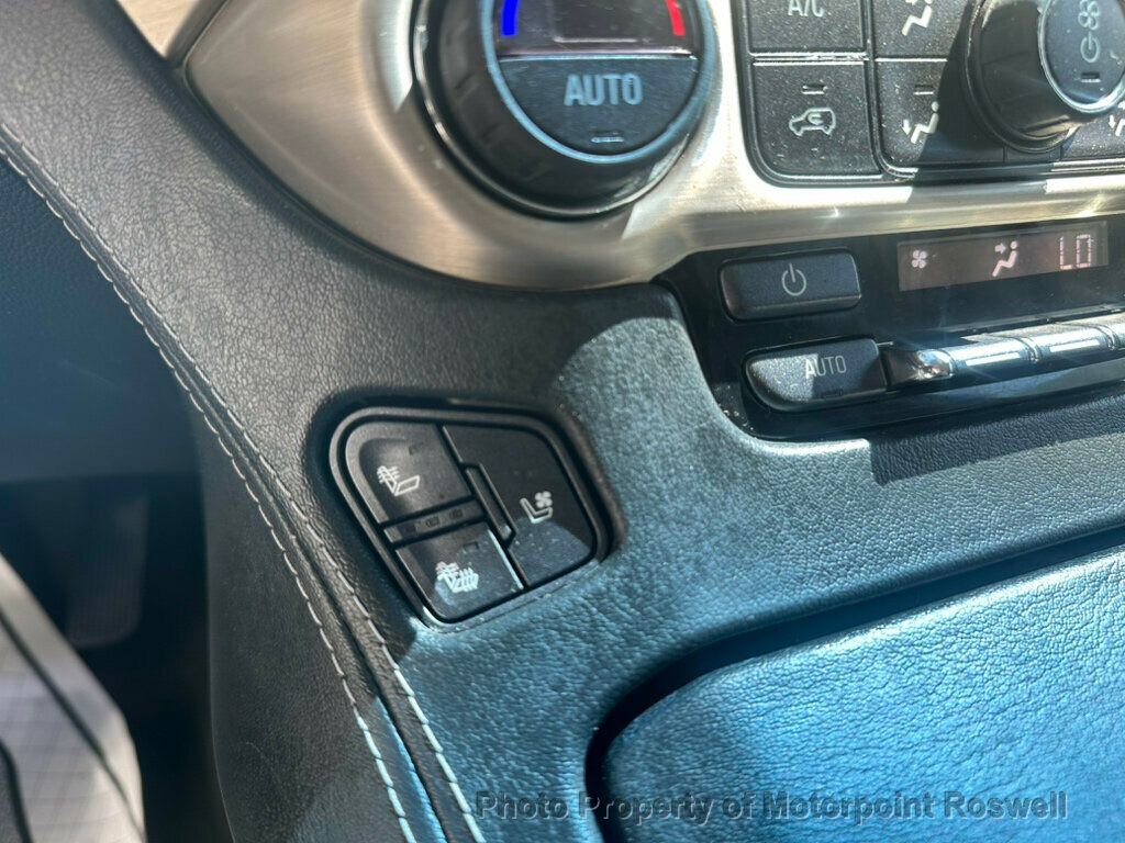 Used 2017 GMC Yukon XL Denali w/ Open Road Package AWD/4WD image 18