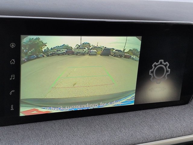 Used 2025 Nissan Kicks SV FWD image 19