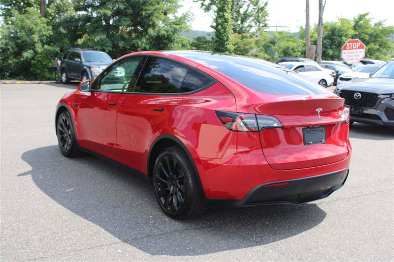 Used 2022 Tesla Model Y Long Range AWD/4WD image 4