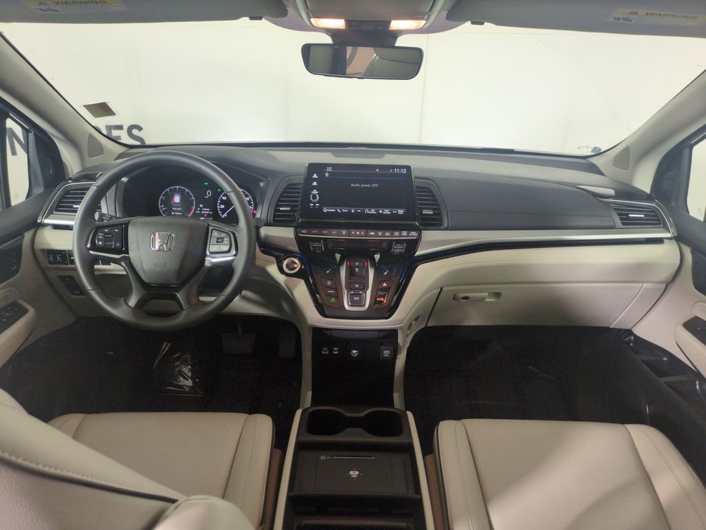 Certified 2025 Honda Odyssey Touring image 16