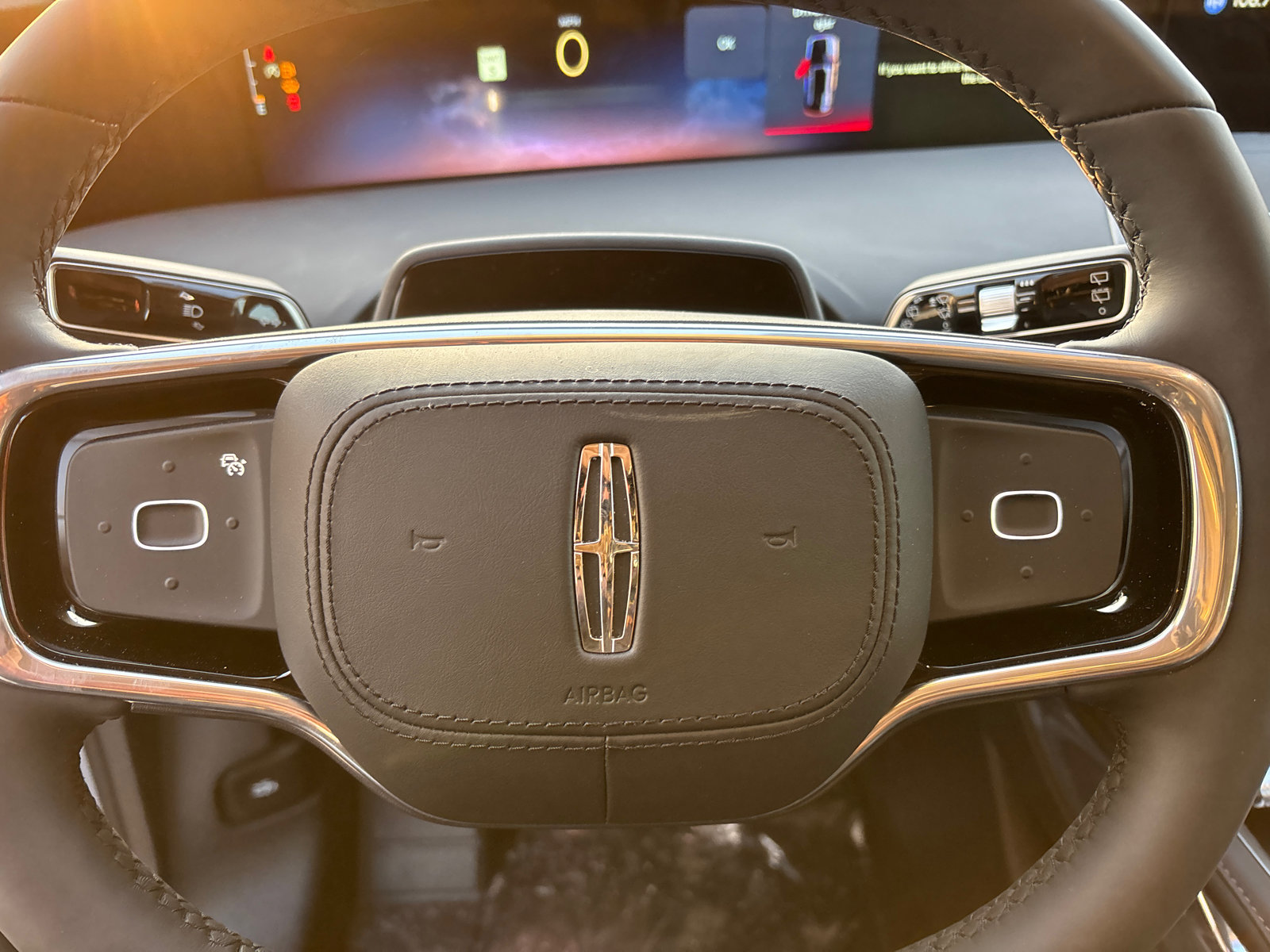 New 2026 Lincoln Nautilus Premier AWD/4WD image 16