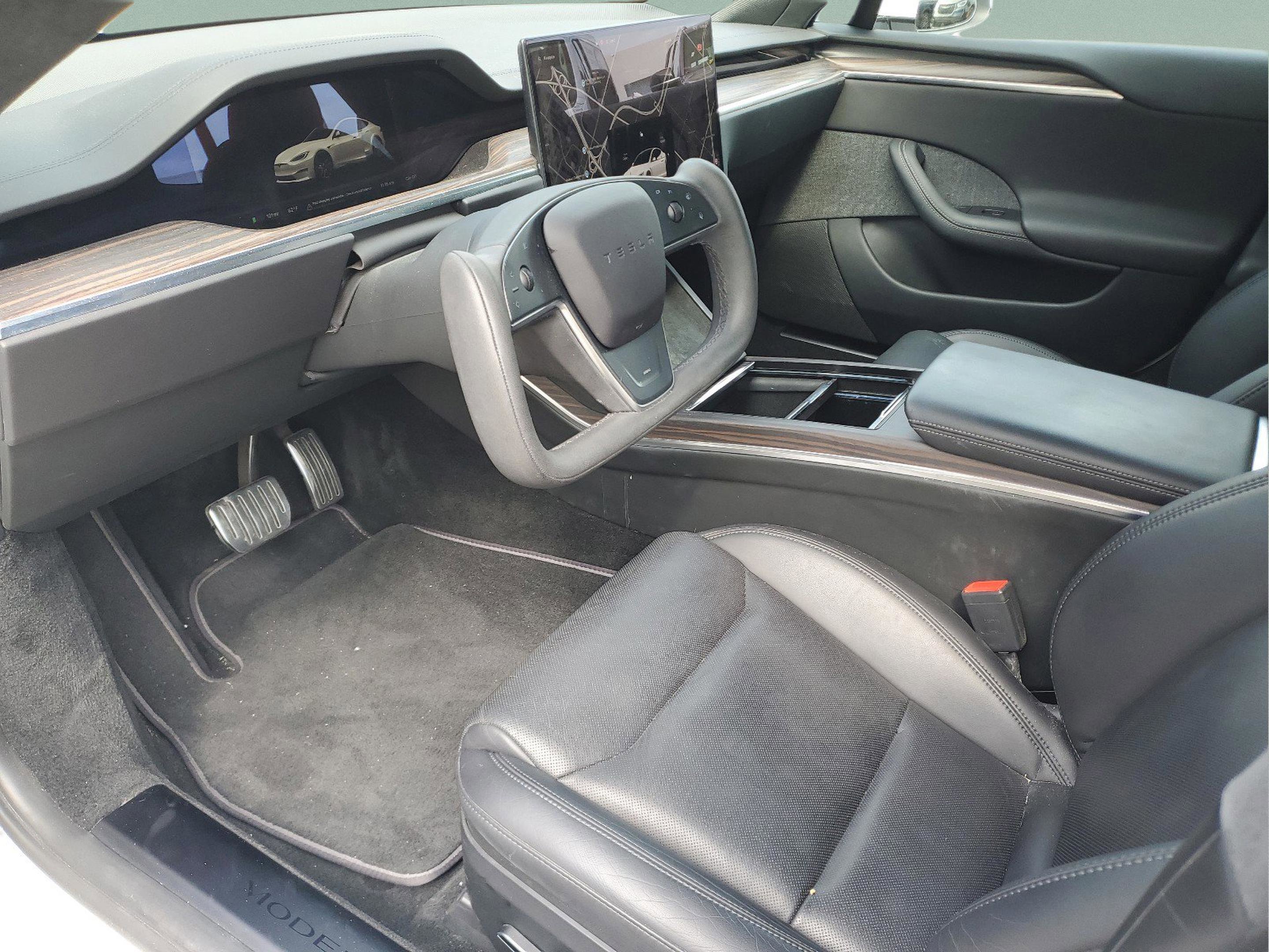 Used 2021 Tesla Model S Long Range image 16