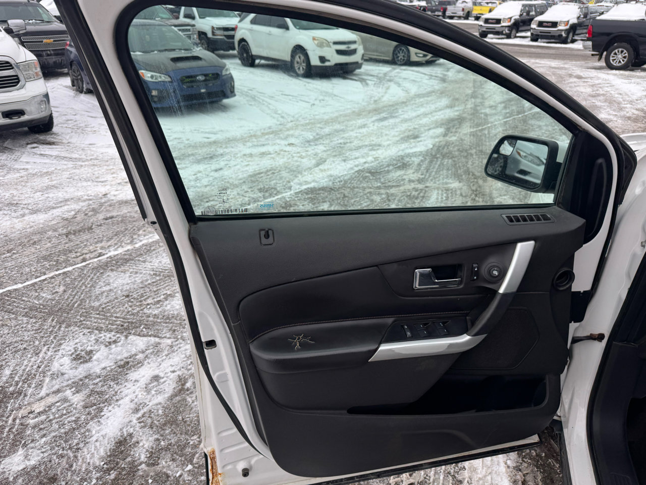 Used 2013 Ford Edge SEL image 14