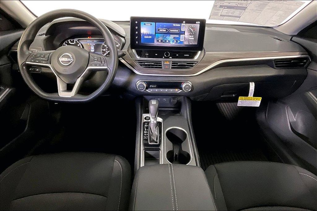 New 2026 Nissan Altima 2.5 SV w/ SV Special Edition Package FWD image 2