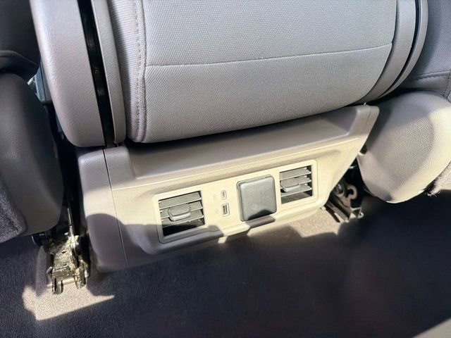 Used 2023 GMC Sierra 1500 SLE RWD image 16