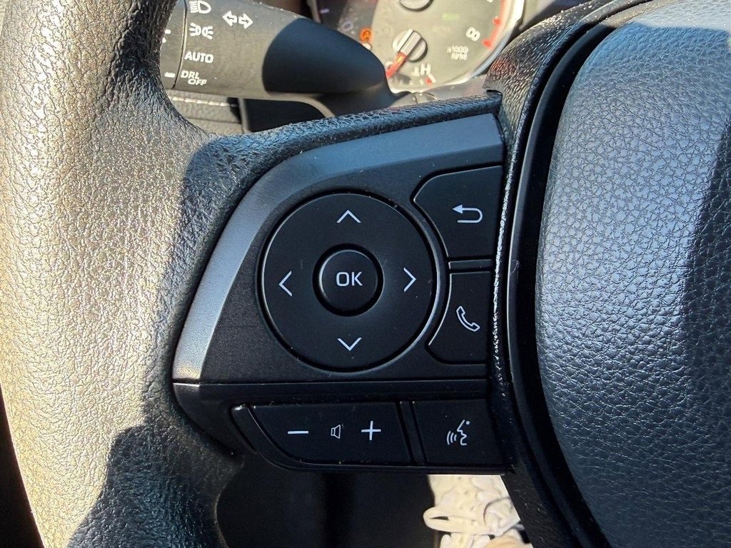 Certified 2022 Toyota RAV4 XLE image 21