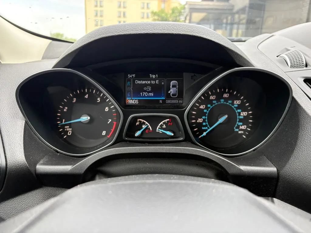 Used 2016 Ford Escape SE w/ Equipment Group 201A AWD/4WD image 14