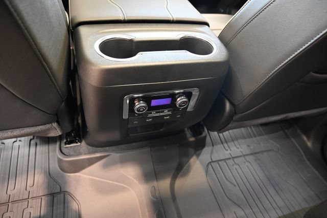 New 2026 GMC Yukon XL Elevation w/ Elevation Premium Package AWD/4WD image 33