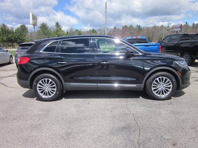 Used 2018 Lincoln MKX Select w/ Select Plus Package AWD/4WD image 7