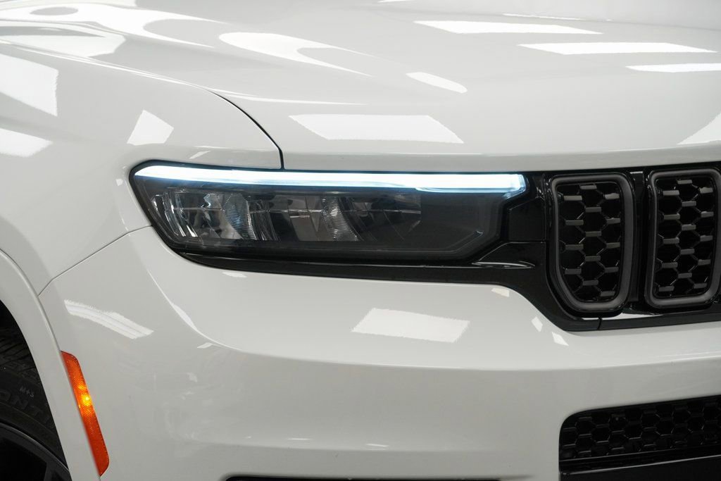 Certified 2024 Jeep Grand Cherokee L Summit image 5