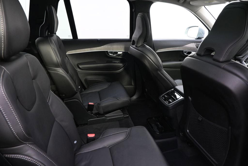 Used 2024 Volvo XC90 B6 Ultimate w/ Protection Package Premier AWD/4WD image 18