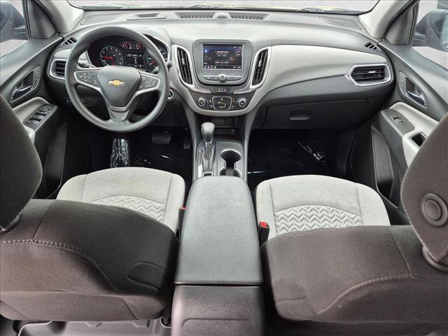 Used 2023 Chevrolet Equinox LS FWD image 17