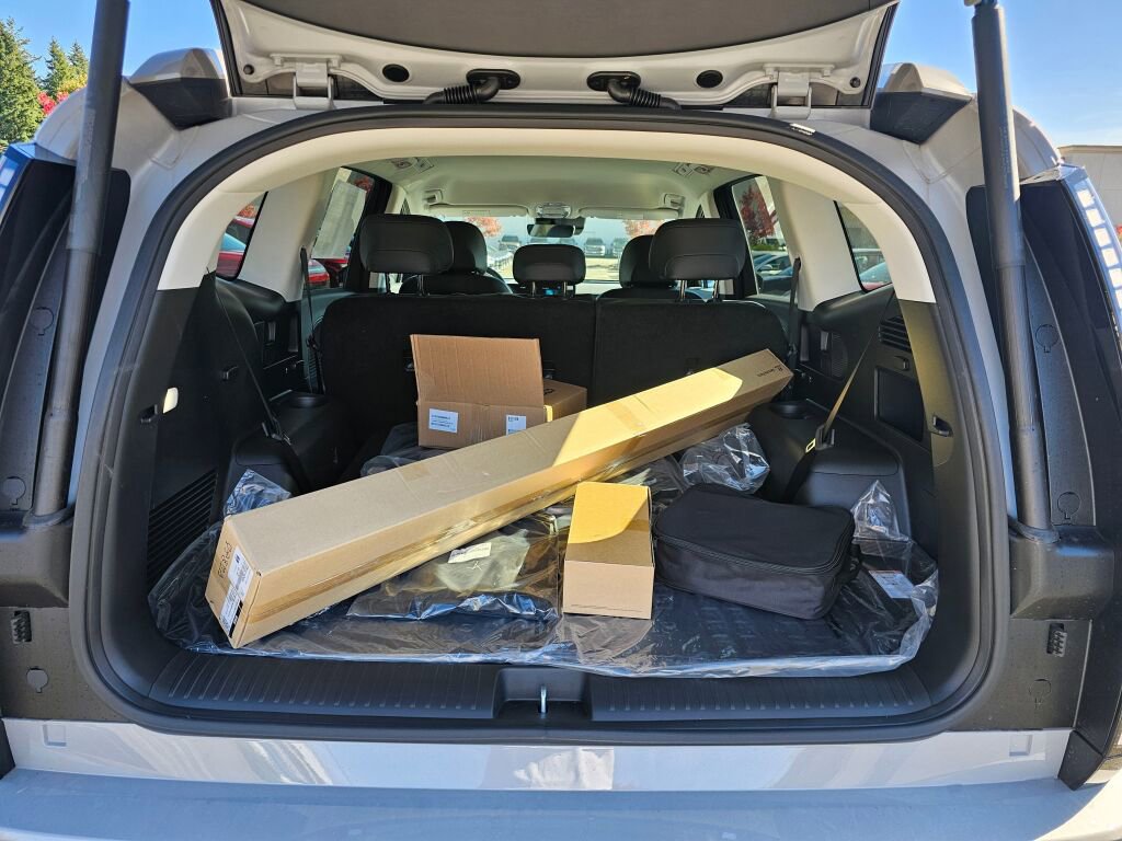 New 2026 Hyundai Ioniq 9 SEL image 13