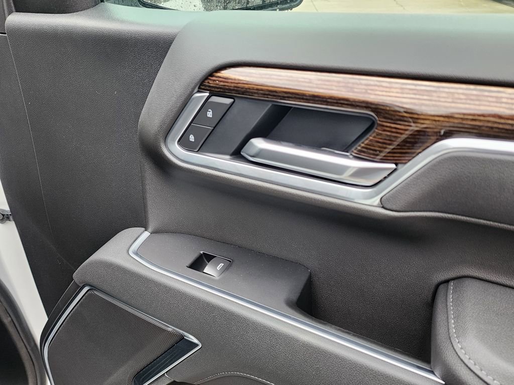 New 2026 GMC Sierra 1500 Elevation image 38