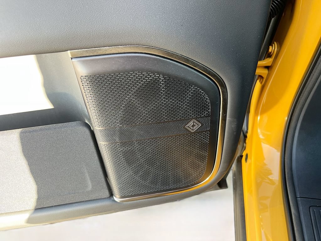 Used 2023 Rivian R1S Adventure AWD/4WD image 18