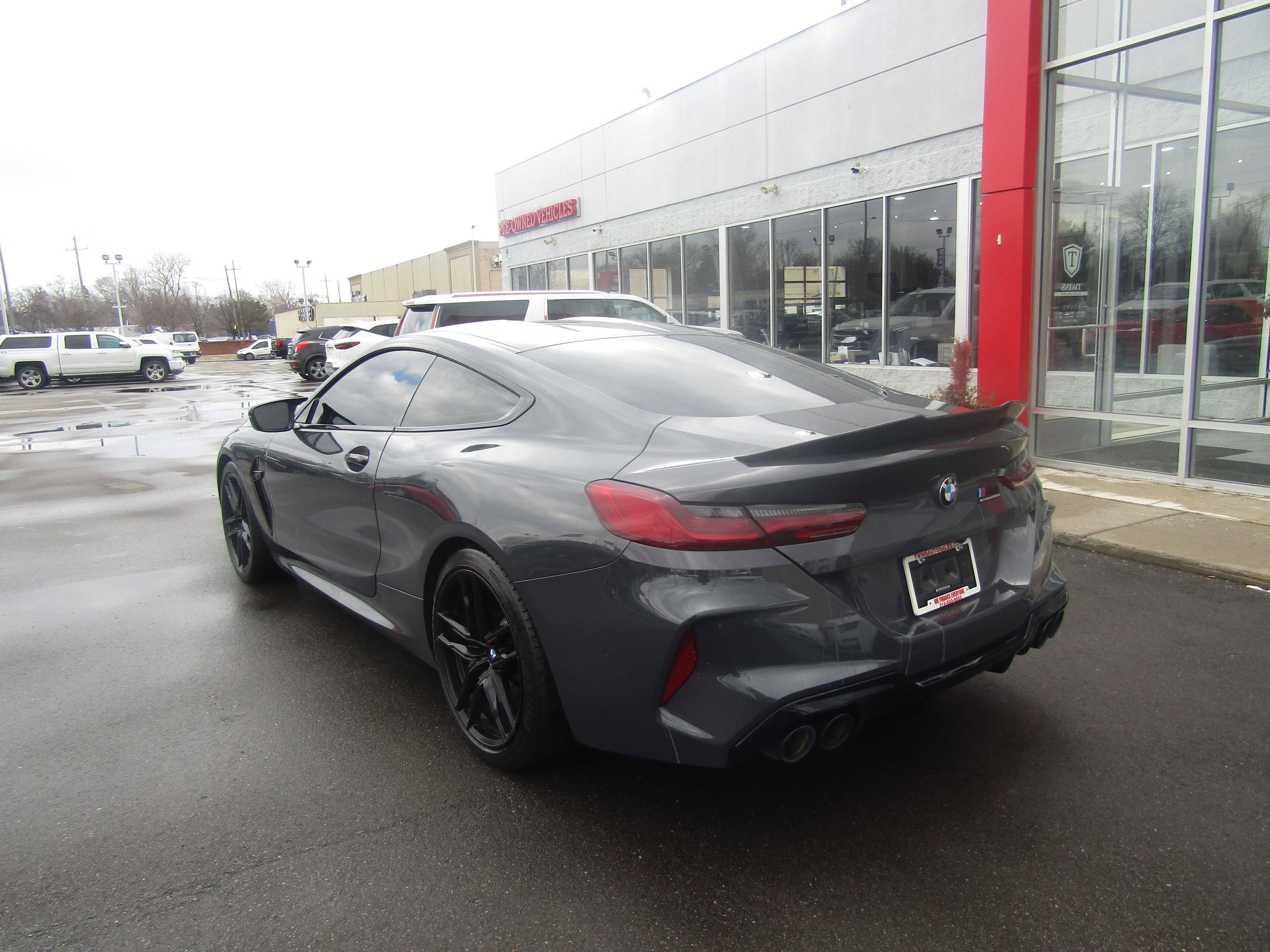 Used 2022 BMW M8 Competition image 8