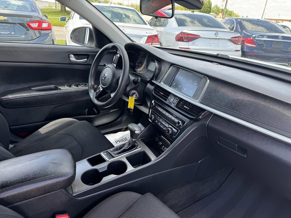Used 2019 Kia Optima LX FWD image 13