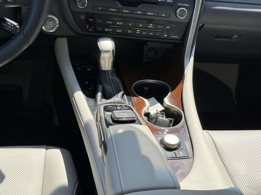 Used 2019 Lexus RX 350 AWD w/ Navigation Package image 19