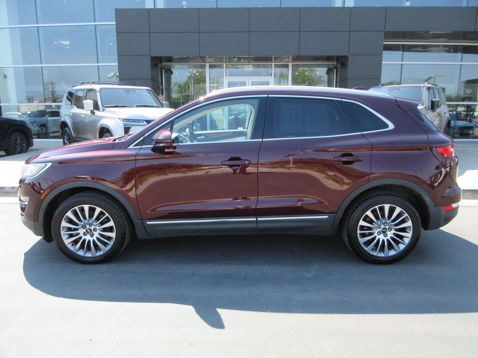 Used 2016 Lincoln MKC Reserve AWD/4WD image 3