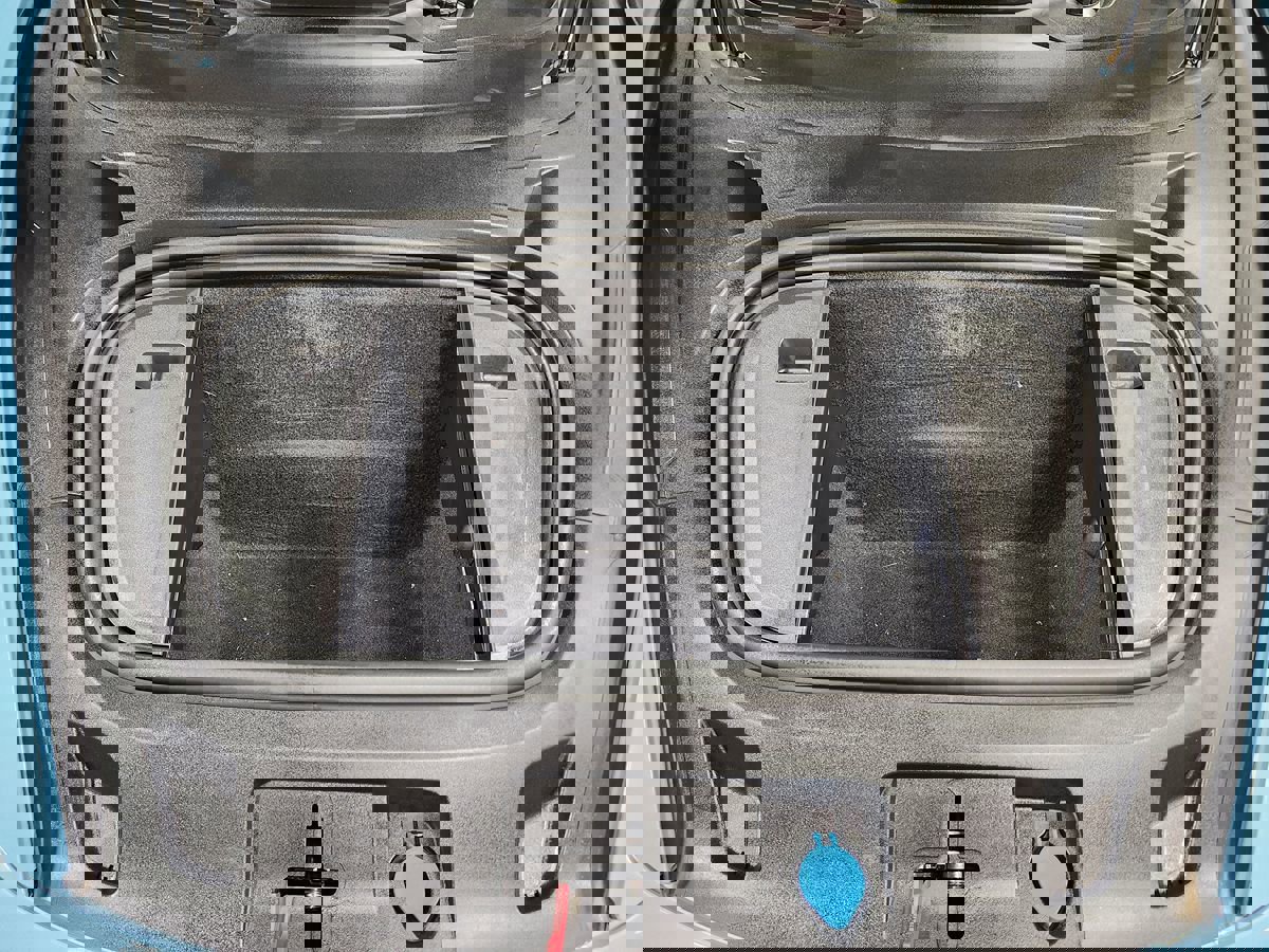 Used 2021 Porsche Taycan image 50