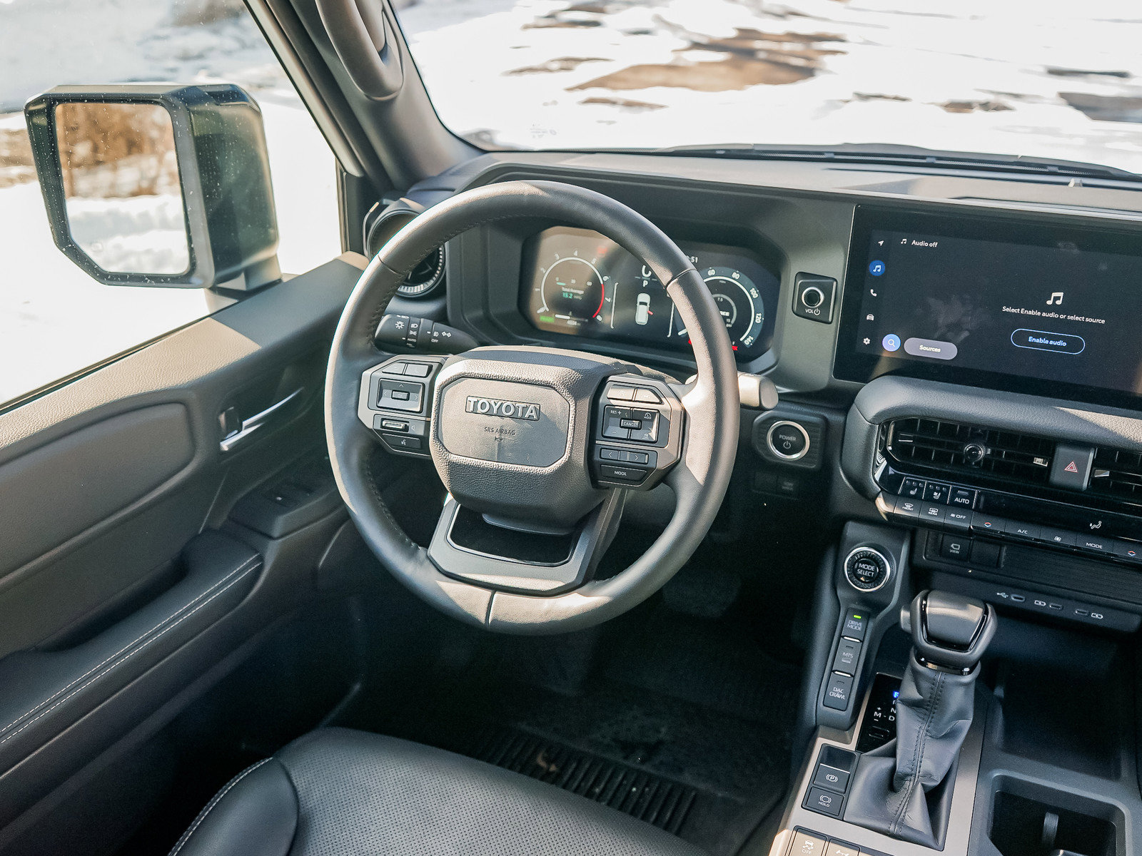 Used 2025 Toyota Land Cruiser image 26