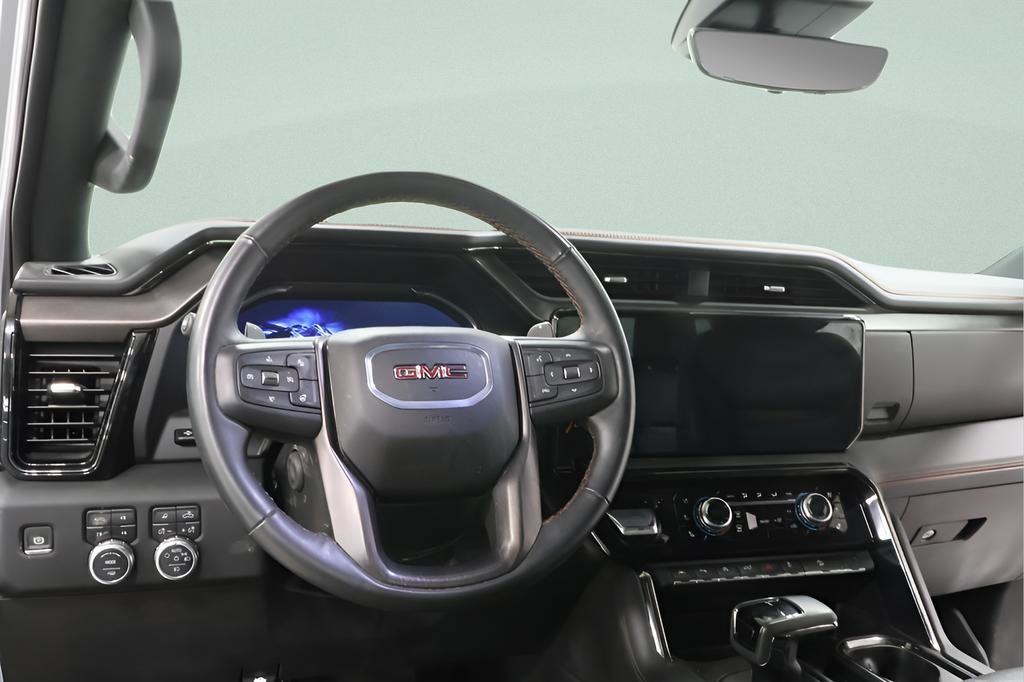 Used 2024 GMC Sierra 1500 AT4 w/ Technology Package image 8